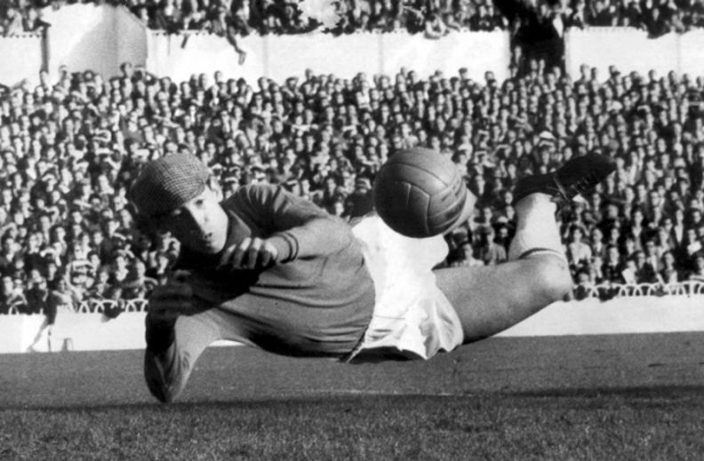 8. Gordon Banks - Angleterre
