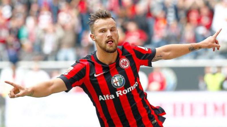 Haris Seferovic (200 000 euros)