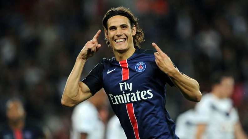 6. Paris SG - 2 212 000 maillots