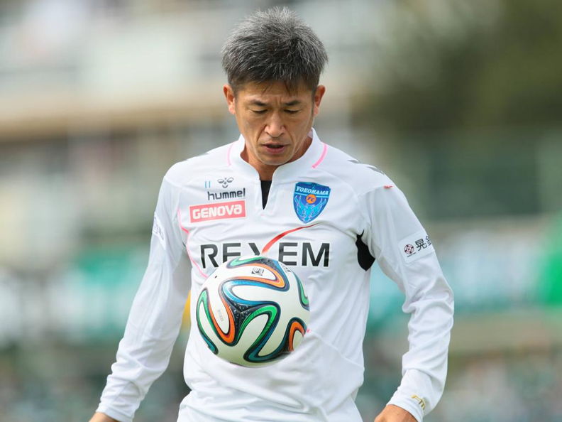 1. Kazuyoshi Miura (Yokohama FC) : 48 ans